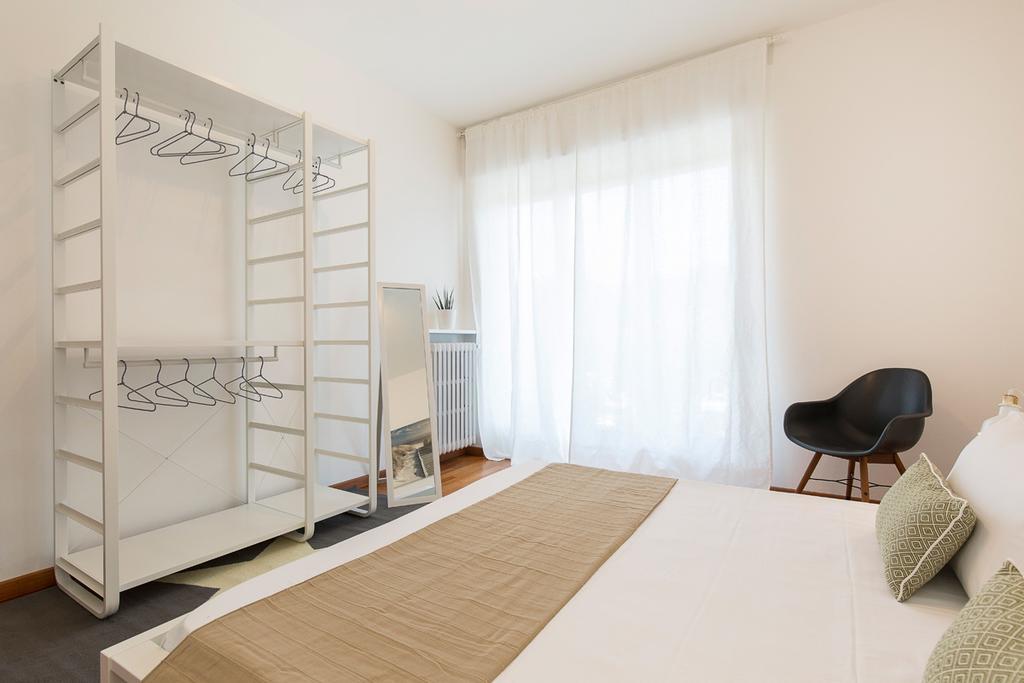 La Promenade By Impero House Hotel สเตรซา ภายนอก รูปภาพ